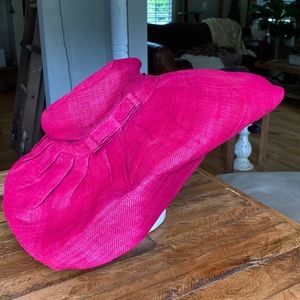 White House BLACK MARKET NATURAL STRAW DYED HAT ONE SIZE NEW WIDE BRIM